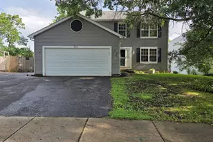 8401 Birch St, Fox Lake, IL 60020 - Photo 1