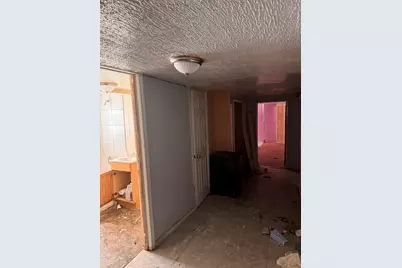 7731 S Colfax Avenue, Chicago, IL 60649 - Photo 18