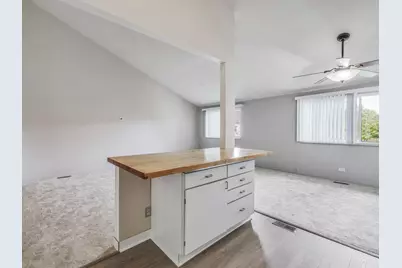 29W337 White Oak Drive, Warrenville, IL 60555 - Photo 12