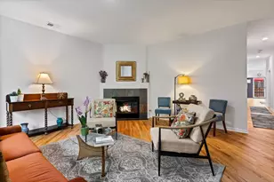 525 N Claremont Ave, Chicago, IL 60612 - Photo 6