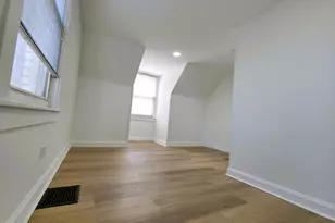 10055 S Oglesby Ave, Chicago, IL 60617 - Photo 28