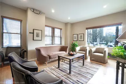 5000 S Cornell Avenue #10A, Chicago, IL 60615 - Photo 2