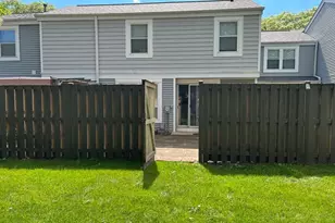 1929 Whitingham Ln, Hoffman Estates, IL 60169 - Photo 34
