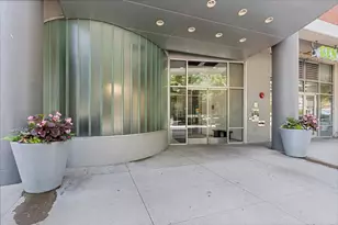909 W Washington Blvd, Chicago, IL 60607 - Photo 2