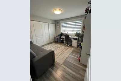 5846 W 77th Street #303, Burbank, IL 60459 - Photo 14
