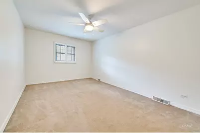 1233 N Hickory Trail, Addison, IL 60101 - Photo 22
