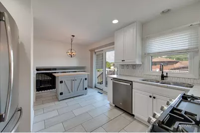 1233 N Hickory Trail, Addison, IL 60101 - Photo 10