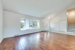 1233 N Hickory Trail, Addison, IL 60101 - Photo 6