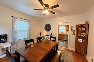 402 S Rockford Ave, Rockford, IL 61104 - Photo 10