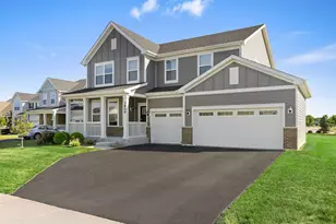 3809 Currant Ln, Elgin, IL 60124 - Photo 2
