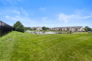 3752 Thornhill Cir, Champaign, IL 61822 - Photo 22