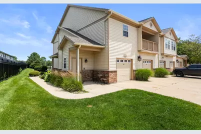 3752 Thornhill Circle #3752, Champaign, IL 61822 - Photo 1