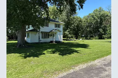 410 N First Street, Bellflower, IL 61724 - Photo 4