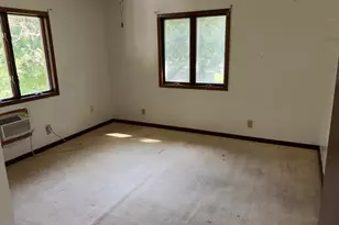 410 N 1st St, Bellflower, IL 61724 - Photo 40