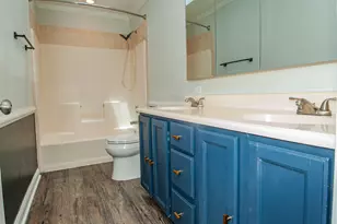 18910 W Orchard Ln, Grayslake, IL 60030 - Photo 30