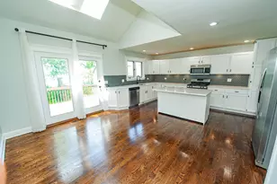 18910 W Orchard Ln, Grayslake, IL 60030 - Photo 18