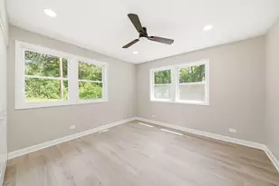 1302 S Lawler Ave, Lombard, IL 60148 - Photo 14