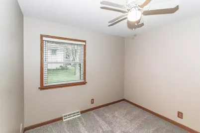 5019 Burman Drive, Crystal Lake, IL 60014 - Photo 24