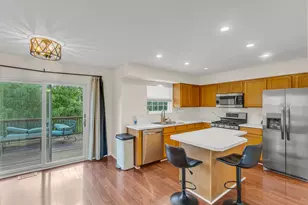 1807 Van Dyke Ln, Carpentersville, IL 60110 - Photo 4