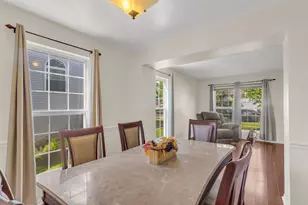 1807 Van Dyke Ln, Carpentersville, IL 60110 - Photo 24