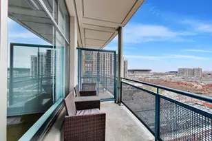 125 E 13th St, Chicago, IL 60605 - Photo 14
