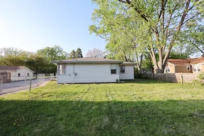 2414 Garden Street, Joliet, IL 60435 - Photo 4