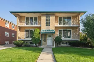 10409 Moody Ave, Chicago Ridge, IL 60415 - Photo 1