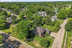 1507 Locust St, Sterling, IL 61081 - Photo 8