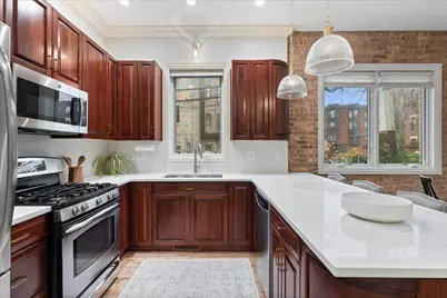 1355 W Erie Street #1, Chicago, IL 60622 - Photo 10