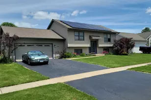 715 Cherry Tree Ln, Genoa, IL 60135 - Photo 1