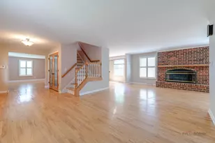 255 Lee Rd, Northbrook, IL 60062 - Photo 16