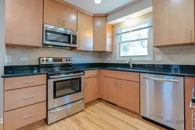 255 Lee Road, Northbrook, IL 60062 - Photo 8