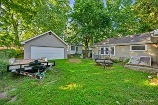 208 Opatrny Dr, Fox River Grove, IL 60021 - Photo 20