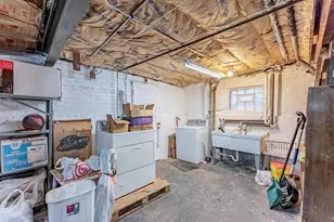5621 N Drake Ave, Chicago, IL 60659 - Photo 18