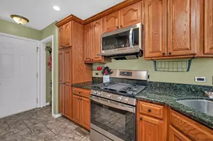 307 W Main St, Gardner, IL 60424 - Photo 8
