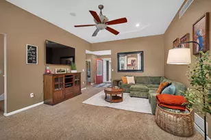 307 W Main St, Gardner, IL 60424 - Photo 4