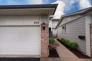 408 Mallard Dr, Deerfield, IL 60015 - Photo 2