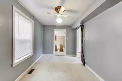 5636 W Augusta Boulevard, Chicago, IL 60651 - Photo 16