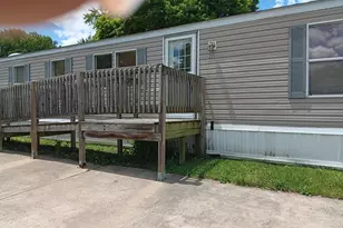 253 Park Ln, Sauk Village, IL 60411 - Photo 2