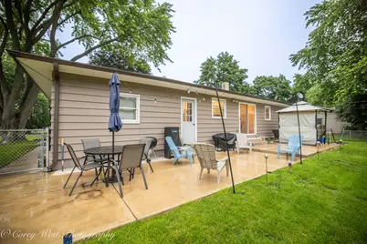 220 Swanson Road, Sycamore, IL 60178 - Photo 20