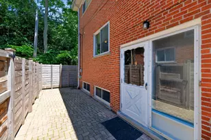215 Dodge Ave, Evanston, IL 60202 - Photo 24
