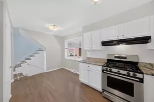 215 Dodge Ave, Evanston, IL 60202 - Photo 8