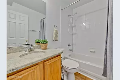 121 Commons Court, Wheeling, IL 60090 - Photo 16