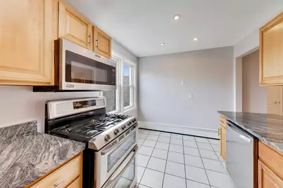 7123 N Damen Avenue #6E, Chicago, IL 60645 - Photo 10