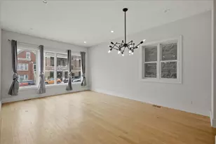 3049 N Clybourn Ave, Chicago, IL 60618 - Photo 2