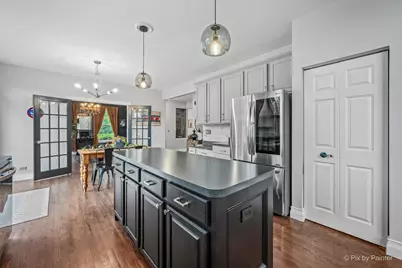 37W226 Baker Hill Court, Saint Charles, IL 60175 - Photo 12