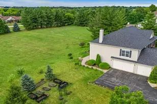 37W226 Baker Hill Ct, Saint Charles, IL 60175 - Photo 52