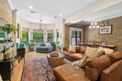 746 W Cornelia Avenue #1W, Chicago, IL 60657 - Photo 2