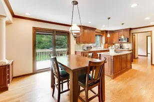 2302 Lisa Ct, Rolling Meadows, IL 60067 - Photo 12