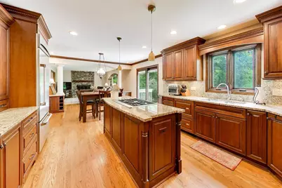 2302 Lisa Court, Rolling Meadows, IL 60067 - Photo 8